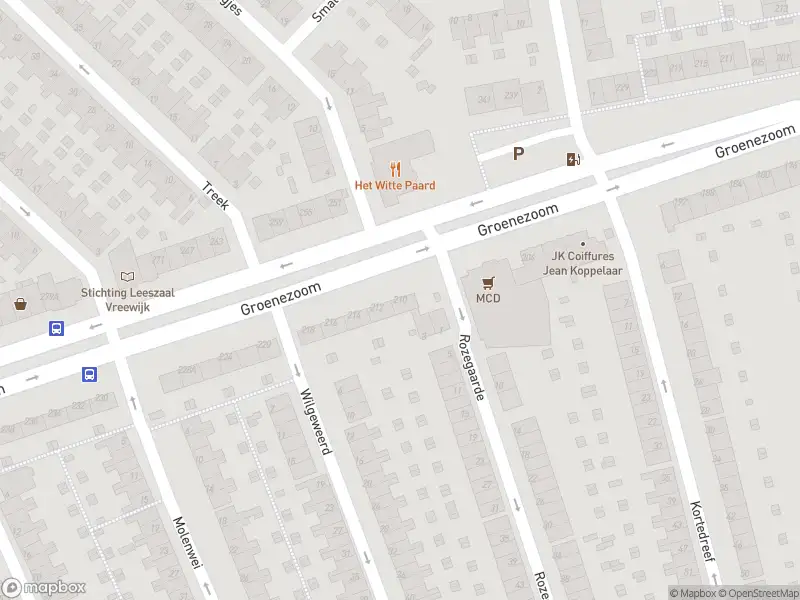 Ambulance met grote spoed naar de Groenezoom in Rotterdam