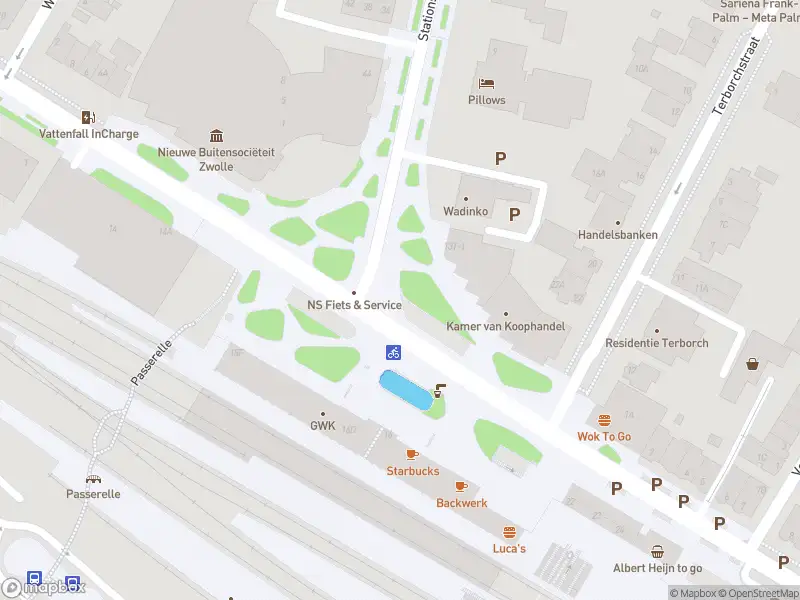 Brandweer met gepaste spoed naar de Stationsplein in Zwolle vanwege een liftopsluiting