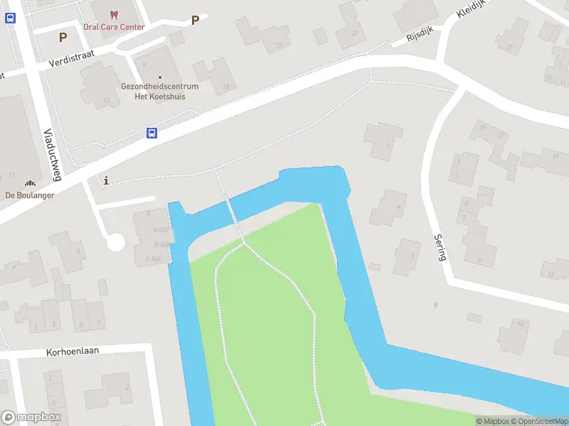 Ambulance met grote spoed naar de Rijsdijk in Rhoon