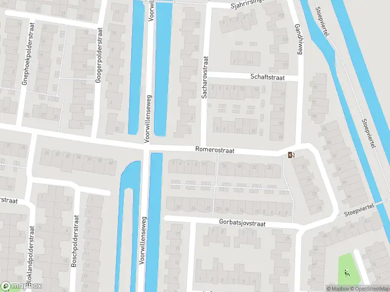 Ambulance met gepaste spoed naar de Romerostraat in Gouda