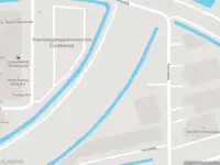 Ambulance met gepaste spoed naar de Fennaweg in Barendrecht