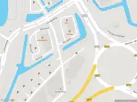 Ambulance met gepaste spoed naar de Rhijnspoor in Capelle aan den IJssel