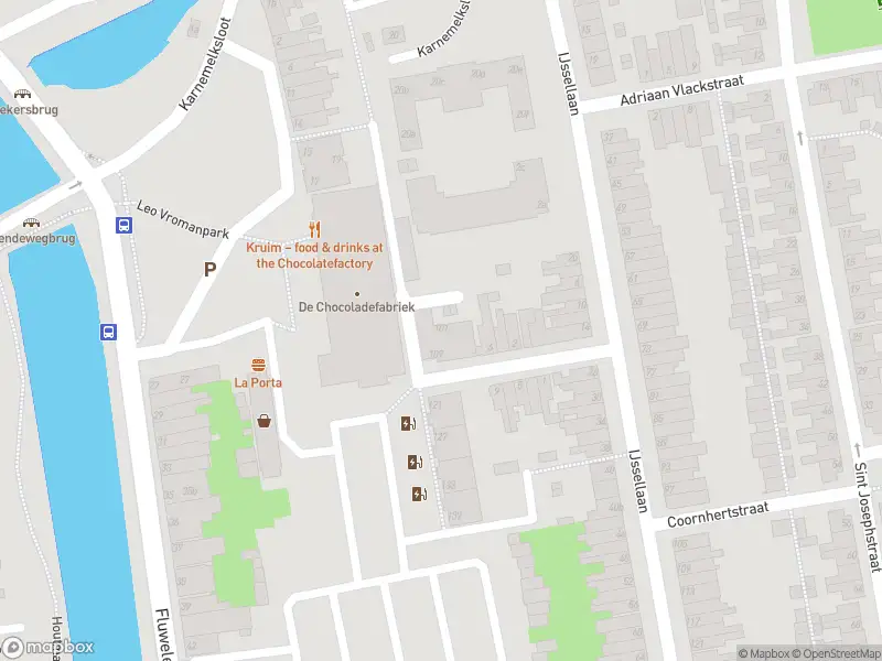 Ambulance met gepaste spoed naar de Kolfwetering in Gouda