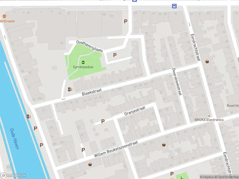 Ambulance met gepaste spoed naar de Bleekstraat in Vlaardingen