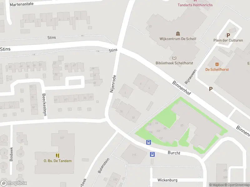 Politie naar de Nijenrode in Almelo vanwege aanrijding met letsel