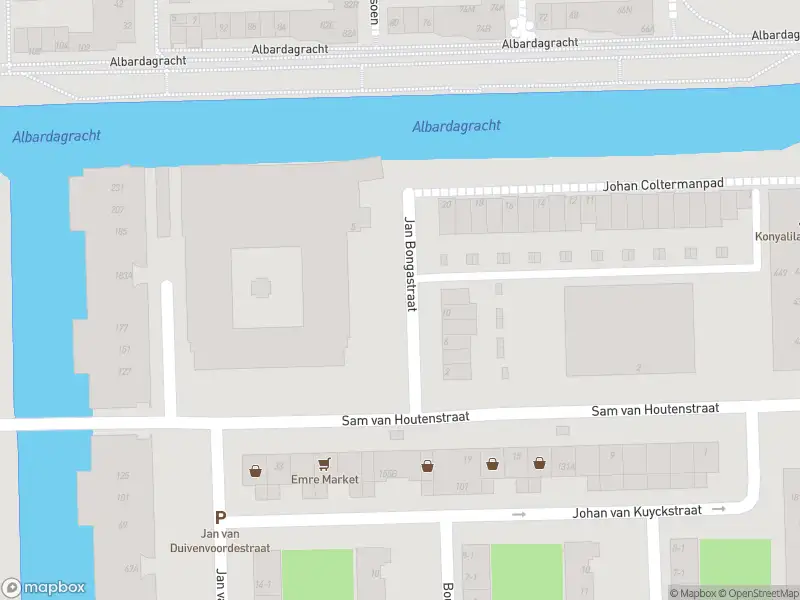 Ambulance met gepaste spoed naar de Jan Bongastraat in Amsterdam