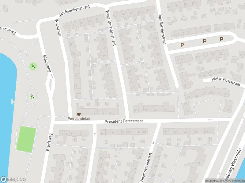 Ambulance met gepaste spoed naar de West-Barrièrestraat in Hellevoetsluis