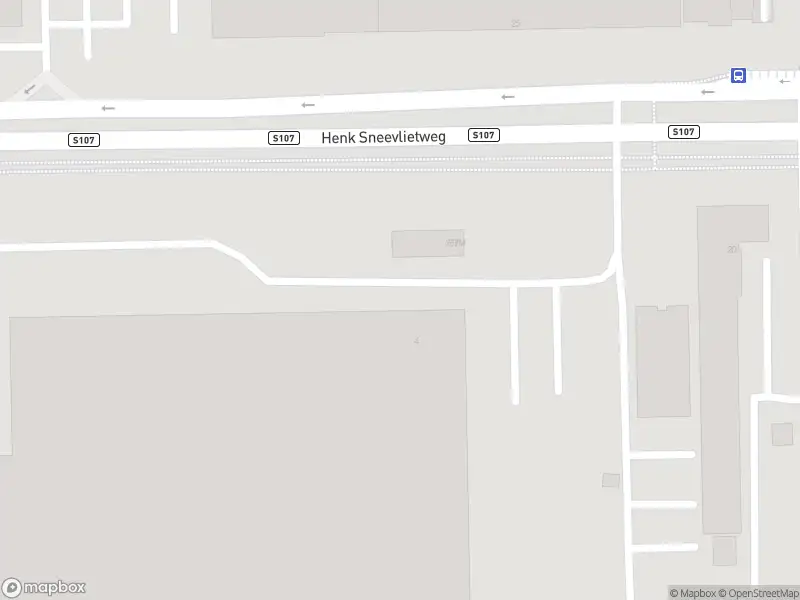 Brandweer met gepaste spoed naar de Henk Sneevlietweg in Amsterdam