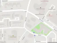 Politie naar de Nijenrode in Almelo vanwege aanrijding met letsel