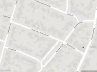 Ambulance met grote spoed naar de Gouverneur Houbenstraat in Haelen