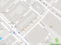 Ambulance met gepaste spoed naar de Teilingerstraat in Rotterdam