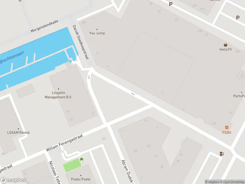 Ambulance met grote spoed naar de Daniël Goedkoopstraat in Amsterdam