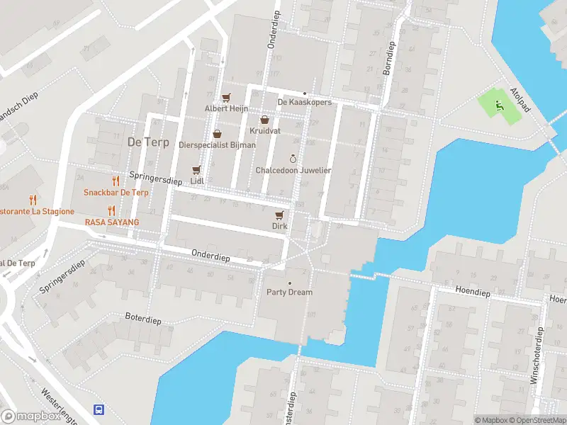 Ambulance met gepaste spoed naar de Boomkensdiep in Capelle aan den IJssel