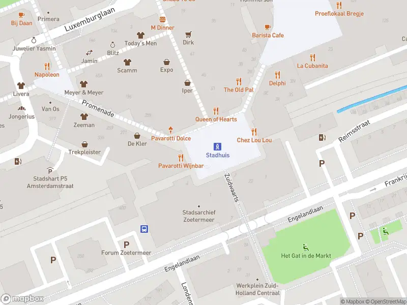 Brandweer met gepaste spoed naar de Stadhuisplein in Zoetermeer vanwege een liftopsluiting