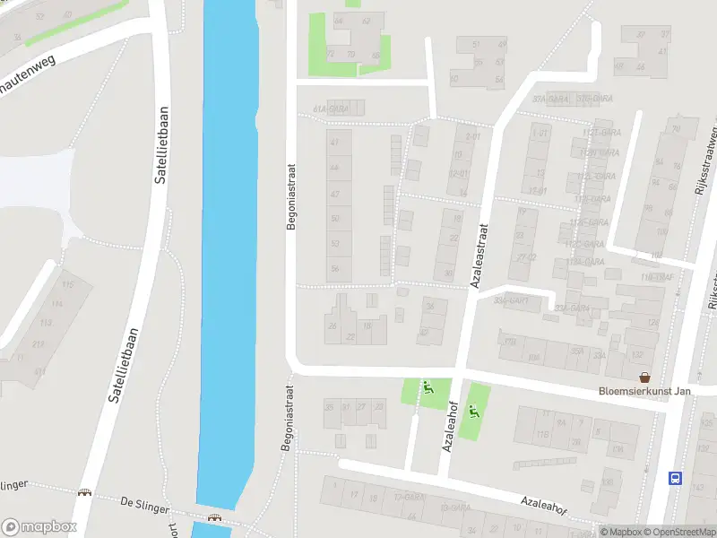 Ambulance met gepaste spoed naar de Dorpsplein in Duivendrecht