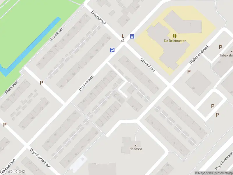 Ambulance met gepaste spoed naar de Prunuslaan in Ridderkerk