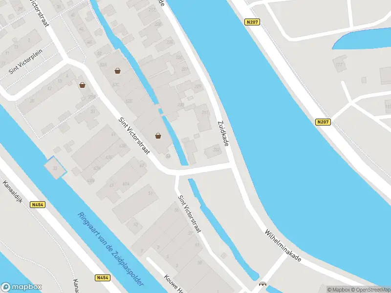 Ambulance met gepaste spoed naar de Kanaaldijk in Waddinxveen