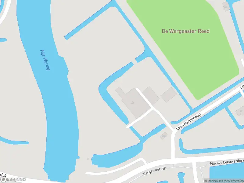 Politie met grote spoed naar de Wergeasterdyk in Wergea vanwege personen te water