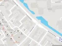 Ambulance met grote spoed naar de Binnenlandse Baan in Barendrecht