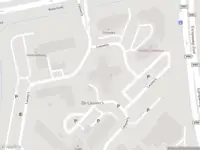 Brandweer met gepaste spoed naar de Lauwers in Assen vanwege stankoverlast