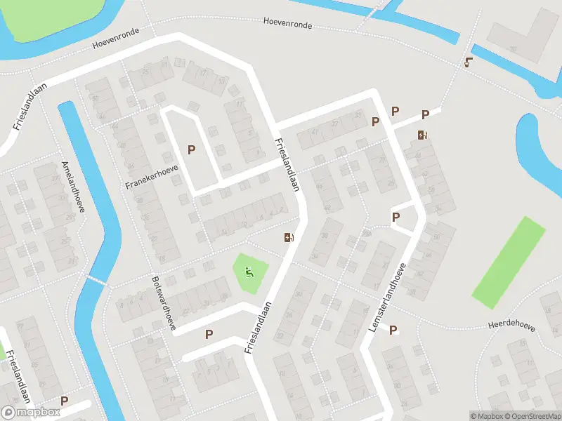 Ambulance met gepaste spoed naar de Franekerhoeve in Vlaardingen