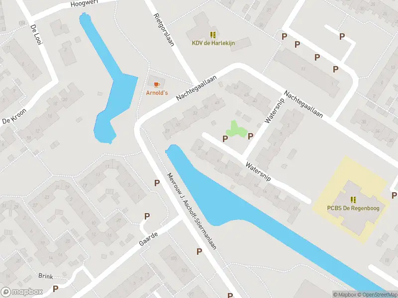 Ambulance met gepaste spoed naar de Scholeksterstraat in Rozenburg