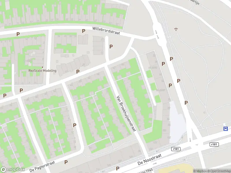 Ambulance met gepaste spoed naar de Van Broekhuijsenstraat in IJmuiden