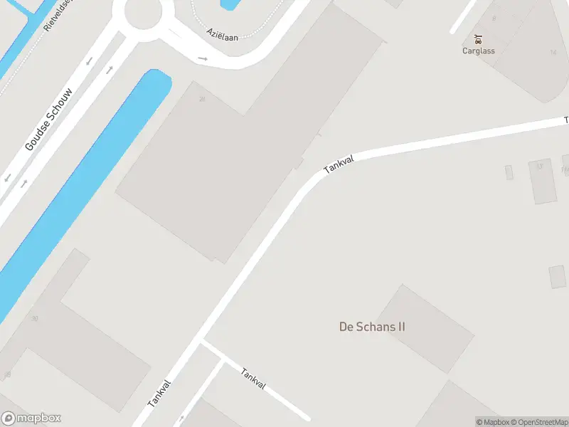 Ambulance met gepaste spoed naar de Tankval in Alphen aan den Rijn