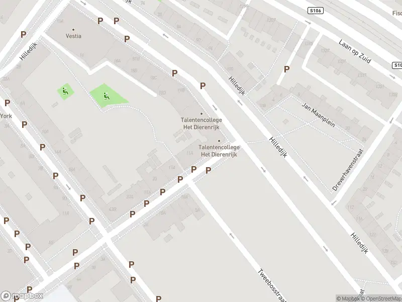 Ambulance met gepaste spoed naar de Riebeekstraat in Rotterdam