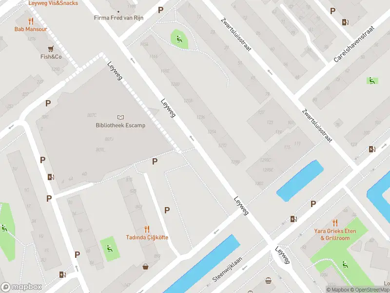 Ambulance met grote spoed naar de Steenwijklaan in 's-Gravenhage