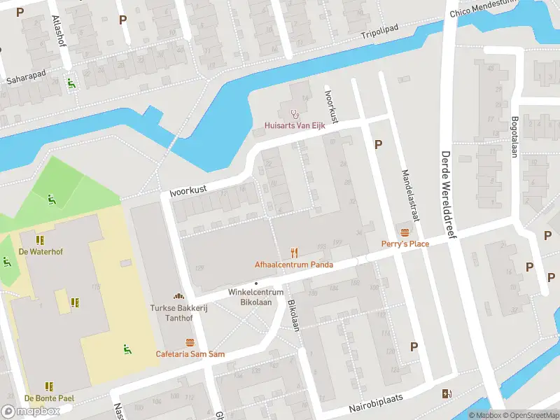 Ambulance met gepaste spoed naar de Ben Bellastraat in Delft