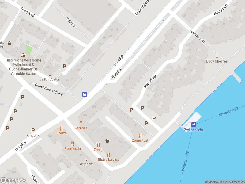 Ambulance met grote spoed naar de Lauwers in Zwijndrecht