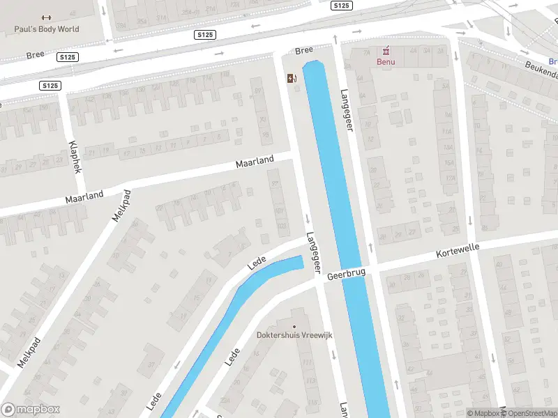 Besteld ambulance vervoer naar de Langegeer in Rotterdam