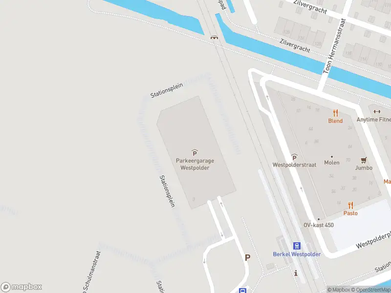 Ambulance met gepaste spoed naar de Stationsplein in Berkel en Rodenrijs