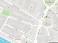 Ambulance met grote spoed naar de Julianastraat in Sliedrecht