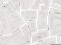 Brandweer met gepaste spoed naar de Marktstraat in Wierden