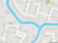 Ambulance met grote spoed naar de Laan van Keulen in Alkmaar