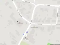 Brandweer met grote spoed naar de Veerweg in Beesd vanwege voertuigen te water