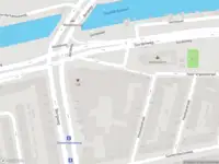 Ambulance met gepaste spoed naar de Heer Vrankestraat in Rotterdam