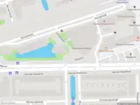 Ambulance met grote spoed naar de Sint Gilleshof in Amsterdam