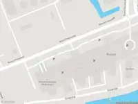 Ambulance met gepaste spoed naar de Rivium Promenade in Capelle aan den IJssel