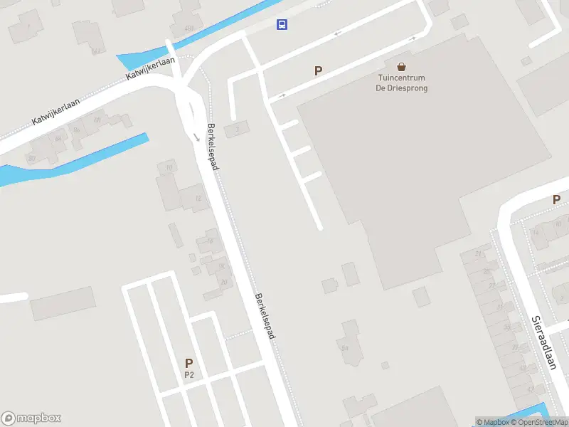 Ambulance met grote spoed naar de Berkelseweg in Zoetermeer