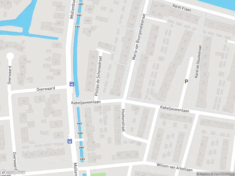 Ambulance met gepaste spoed naar de Maria van Bourgondiëstraat in Gorinchem