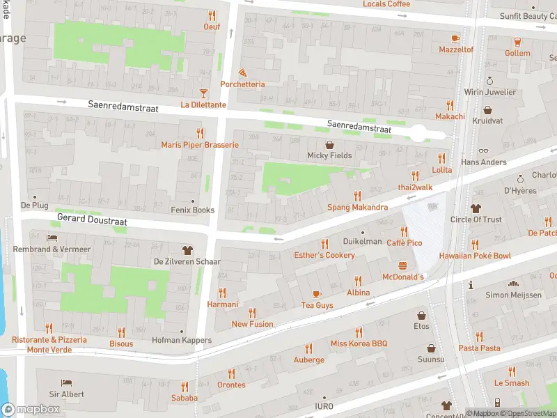 Ambulance met gepaste spoed naar de Jan Lievensstraat in Amsterdam