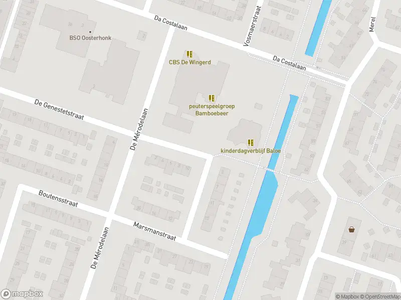 Ambulance met gepaste spoed naar de Marsmanstraat in Ridderkerk