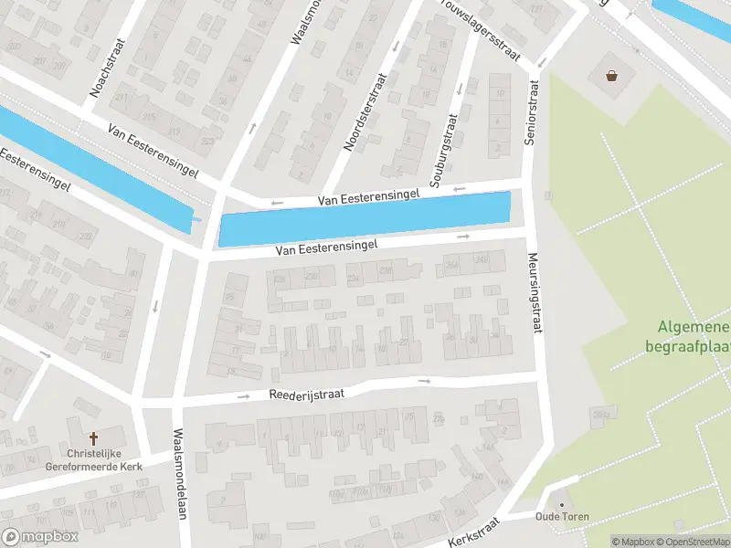 Ambulance met gepaste spoed naar de Van Eesterensingel in Alblasserdam