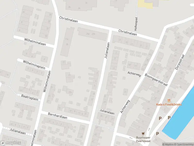 Ambulance met grote spoed naar de Julianalaan in Zwartewaal