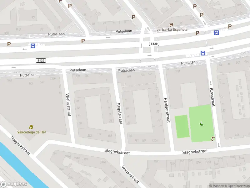 Ambulance met grote spoed naar de Kegelstraat in Rotterdam