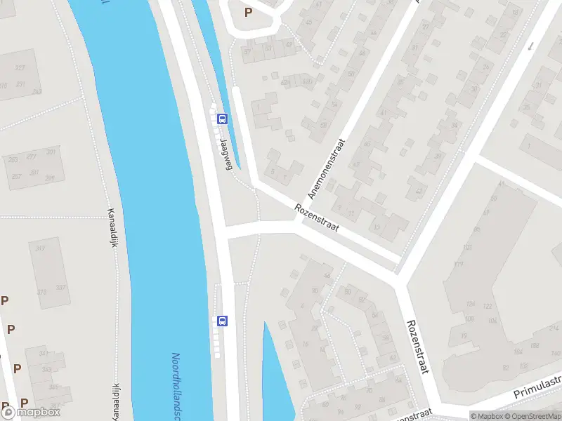 Ambulance met gepaste spoed naar de Rozenstraat in Purmerend