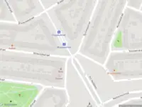 Ambulance met gepaste spoed naar de P.C.Hooftplein in Rotterdam